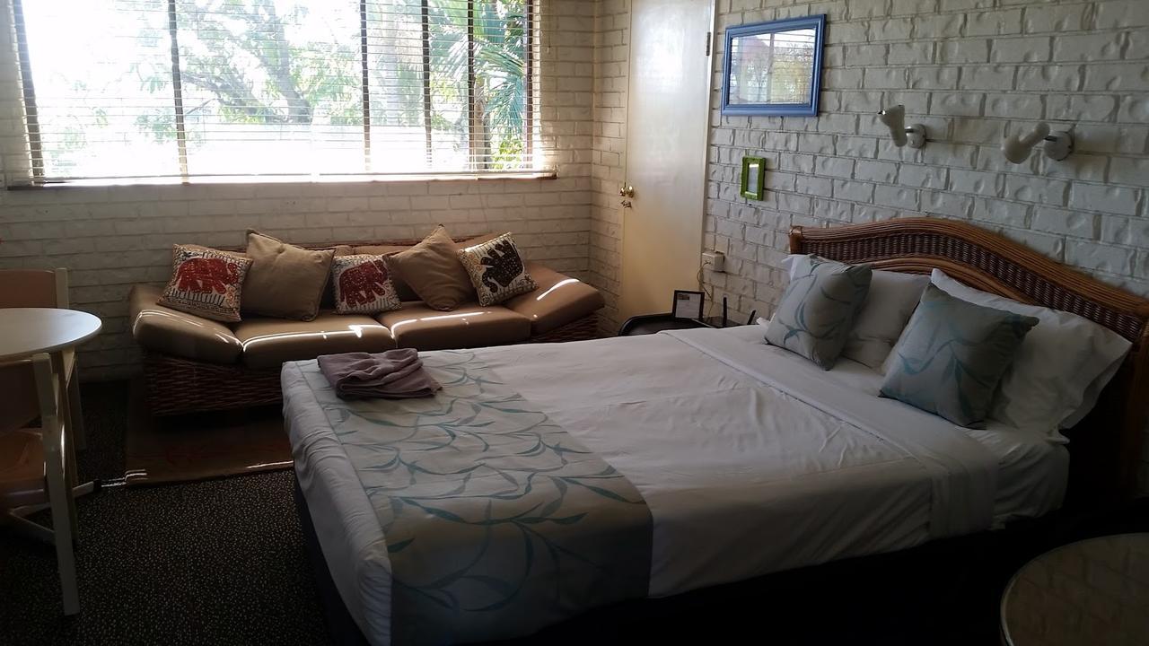 Holland Park Motel Brisbane Exteriör bild